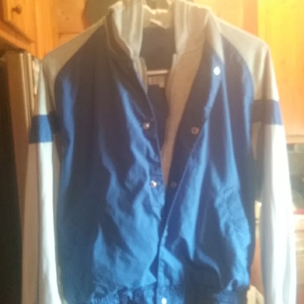 Kid's jordache jacket hoodie size L